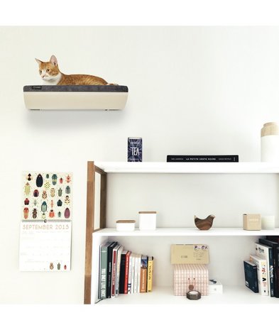 Cosy and Dozy - Chill Cat Shelf - Maple + Smooth Soft Grey